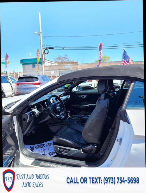 2023 Ford Mustang EcoBoost Premium Convertible 2 photo
