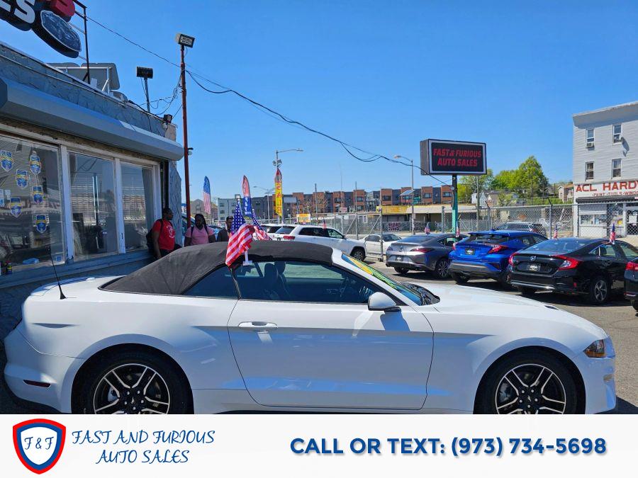 2023 Ford Mustang EcoBoost Premium Convertible 2 photo