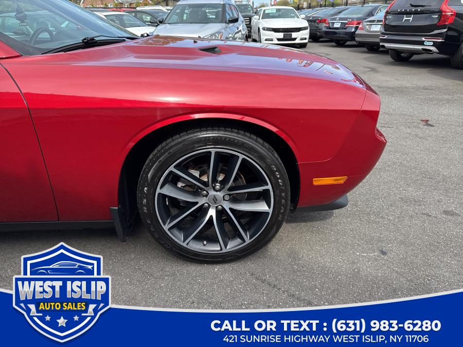 2010 Dodge Challenger SE photo