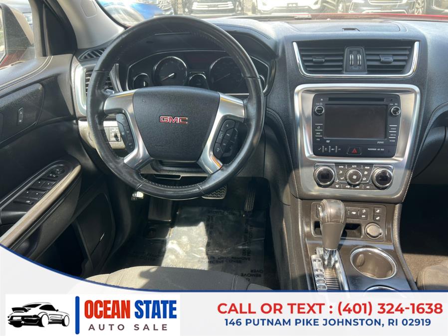 2013 GMC Acadia SLE-2 photo
