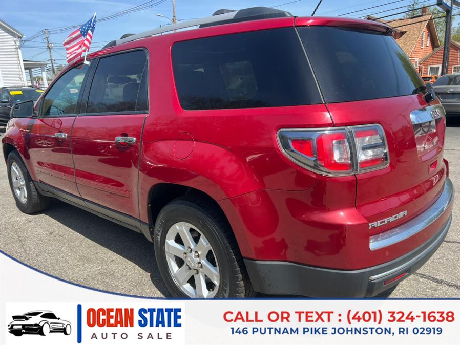2013 GMC Acadia SLE-2 photo