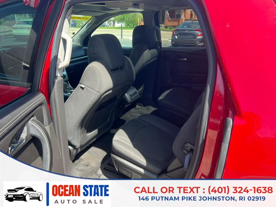 2013 GMC Acadia SLE-2 photo