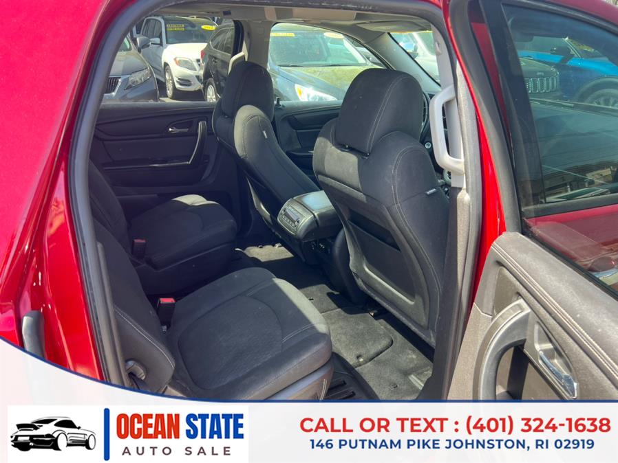 2013 GMC Acadia SLE-2 photo