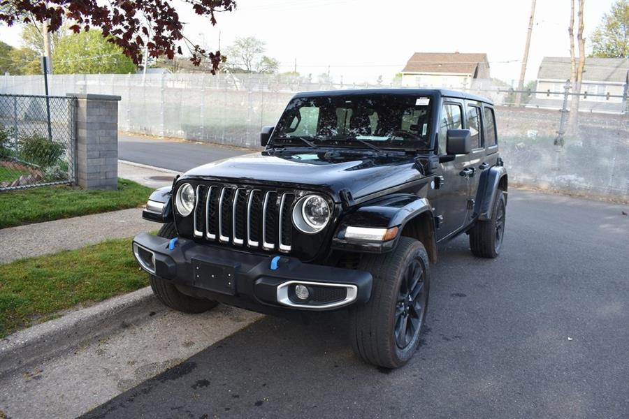 2023 Jeep Wrangler Sahara 4xe photo