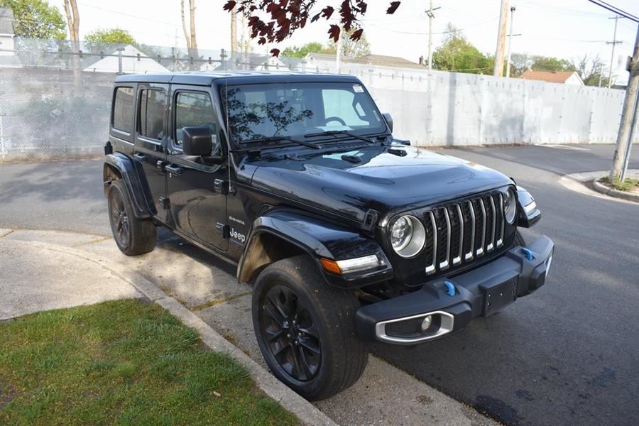 2023 Jeep Wrangler Sahara 4xe photo