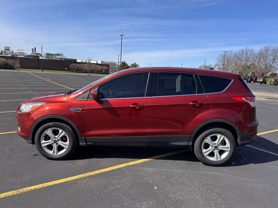 2016 Ford Escape SE Sport Utility 4D photo