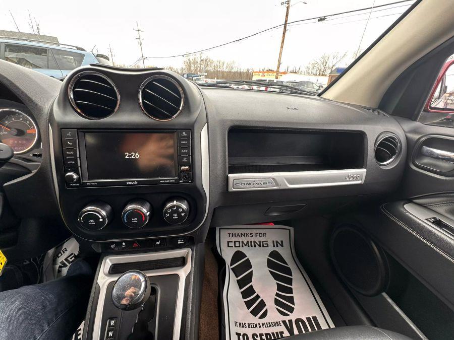 2016 Jeep Compass Latitude Sport Utility 4D photo