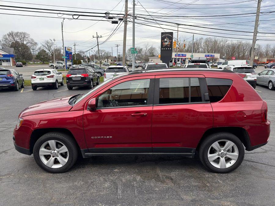 2016 Jeep Compass Latitude Sport Utility 4D photo