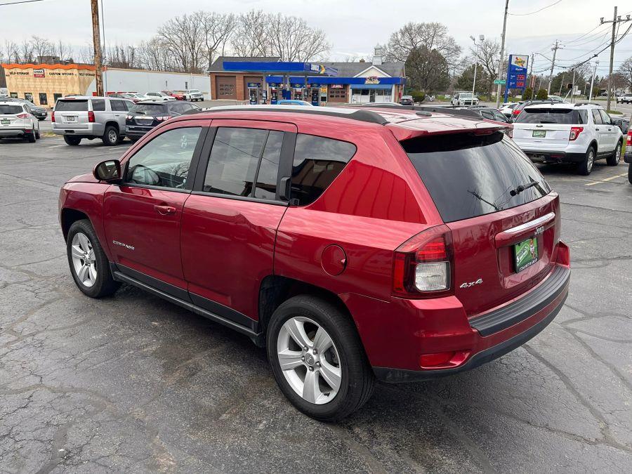 2016 Jeep Compass Latitude Sport Utility 4D photo