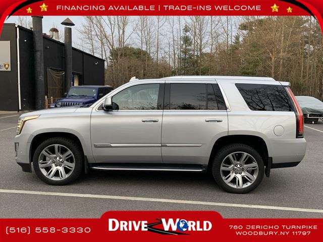2019 Cadillac Escalade Luxury photo