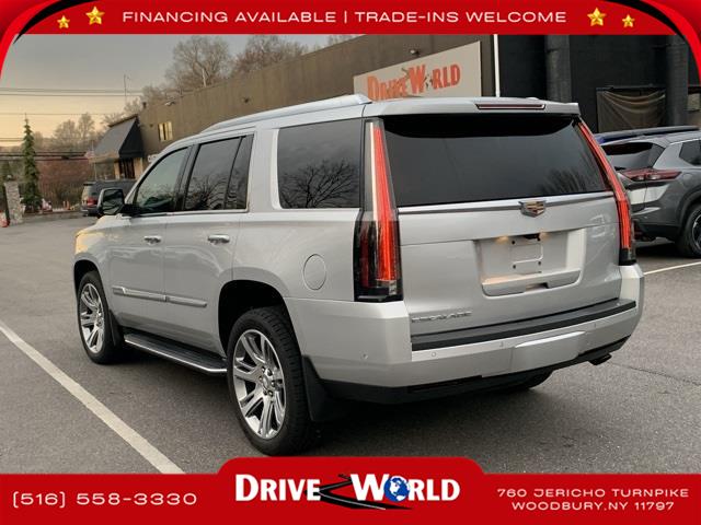 2019 Cadillac Escalade Luxury photo
