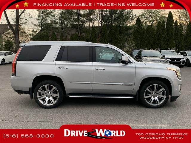 2019 Cadillac Escalade Luxury photo