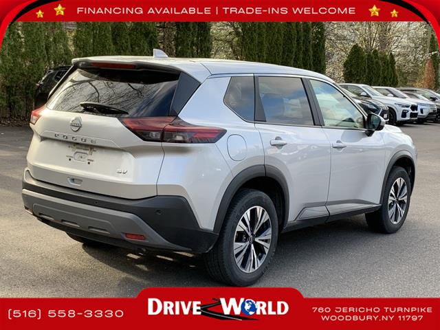 2023 Nissan Rogue SV photo 8