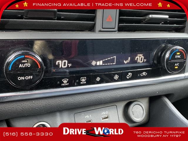 2023 Nissan Rogue SV photo 32