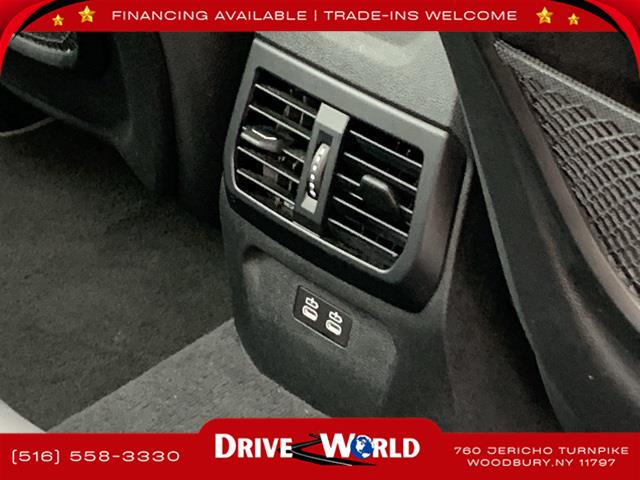 2022 BMW 2 Series 228i xDrive photo