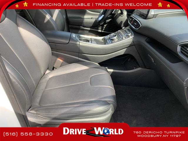 2023 Hyundai Santa Fe SEL photo