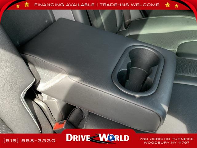 2023 Hyundai Santa Fe SEL photo