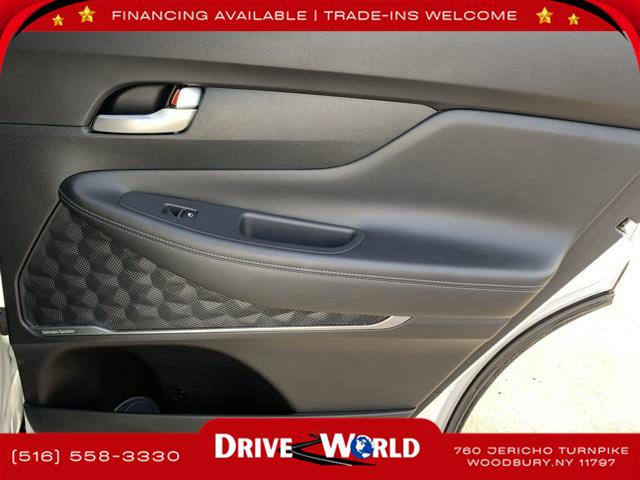 2023 Hyundai Santa Fe SEL photo