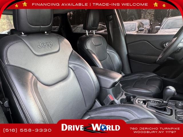 2023 Jeep Cherokee Altitude photo