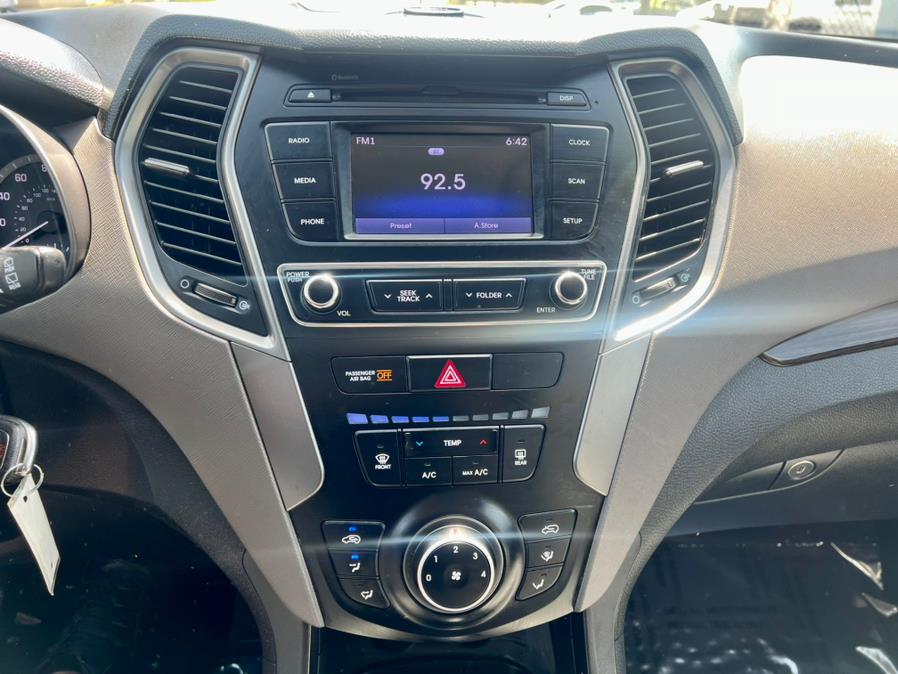 2018 Hyundai Santa Fe Sport 2.4L Auto AWD photo