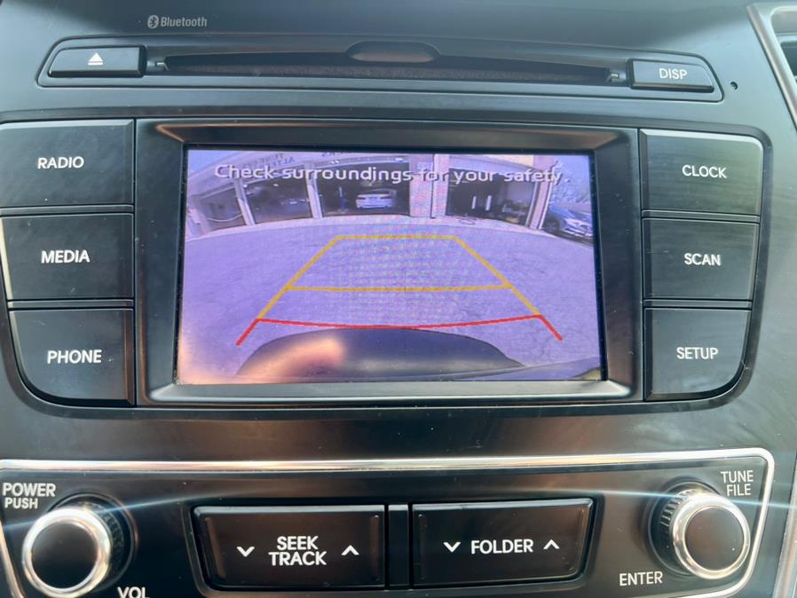 2018 Hyundai Santa Fe Sport 2.4L Auto AWD photo