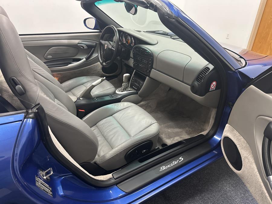 2001 Porsche Boxster S photo