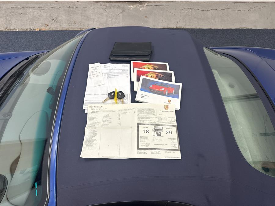 2001 Porsche Boxster S photo