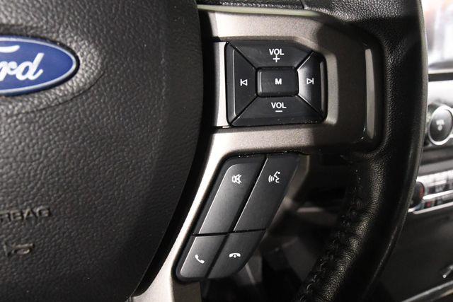 2019 Ford Expedition XLT photo