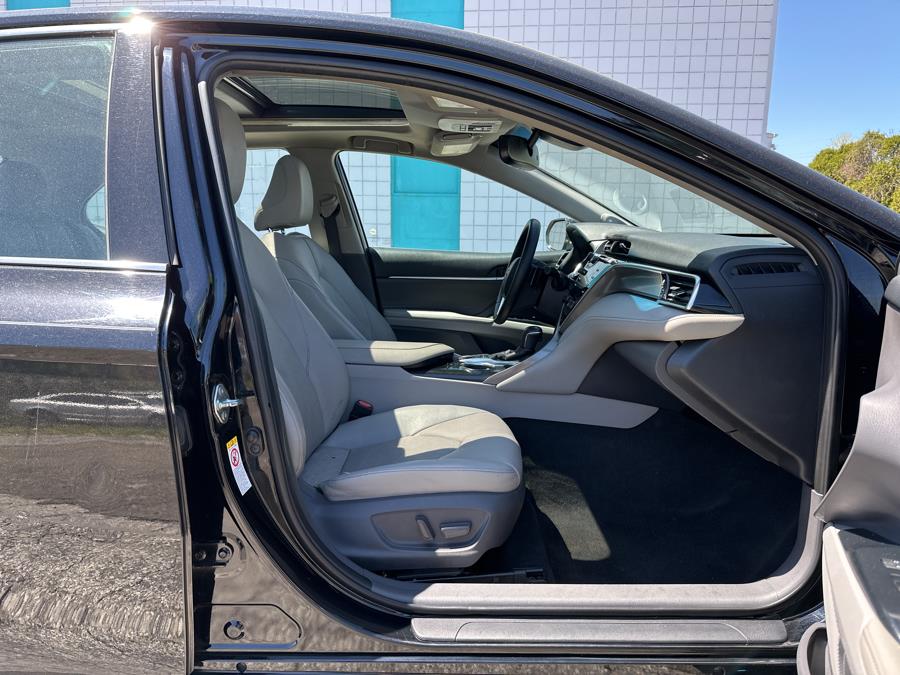 2018 Toyota Camry XSE V6 Auto (Natl) photo