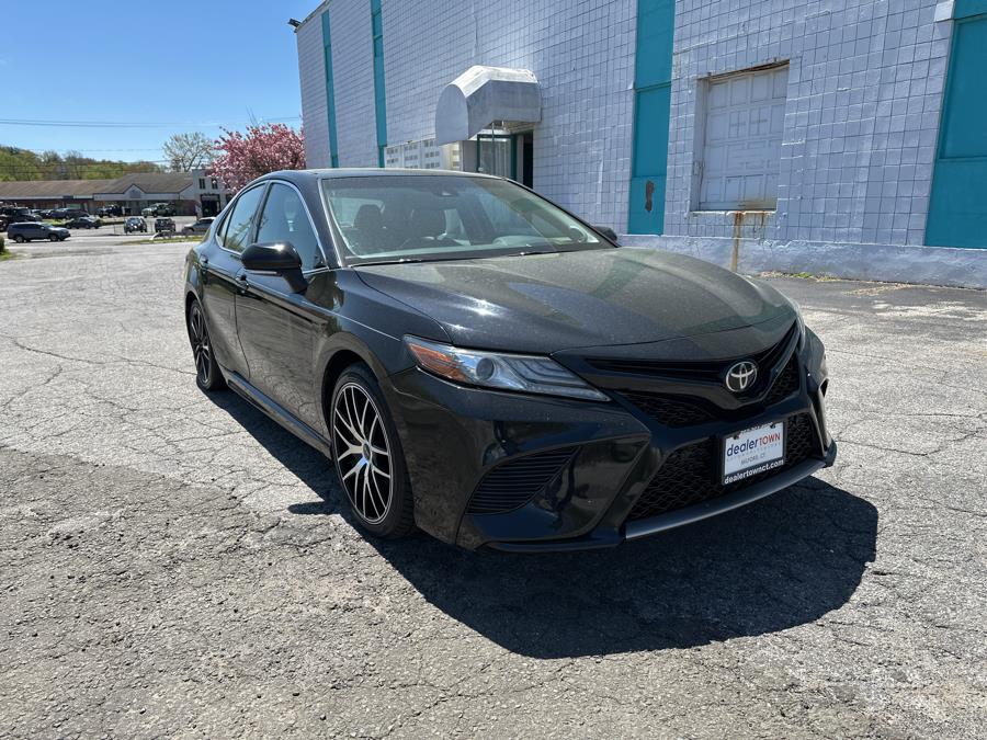 2018 Toyota Camry XSE V6 Auto (Natl) photo