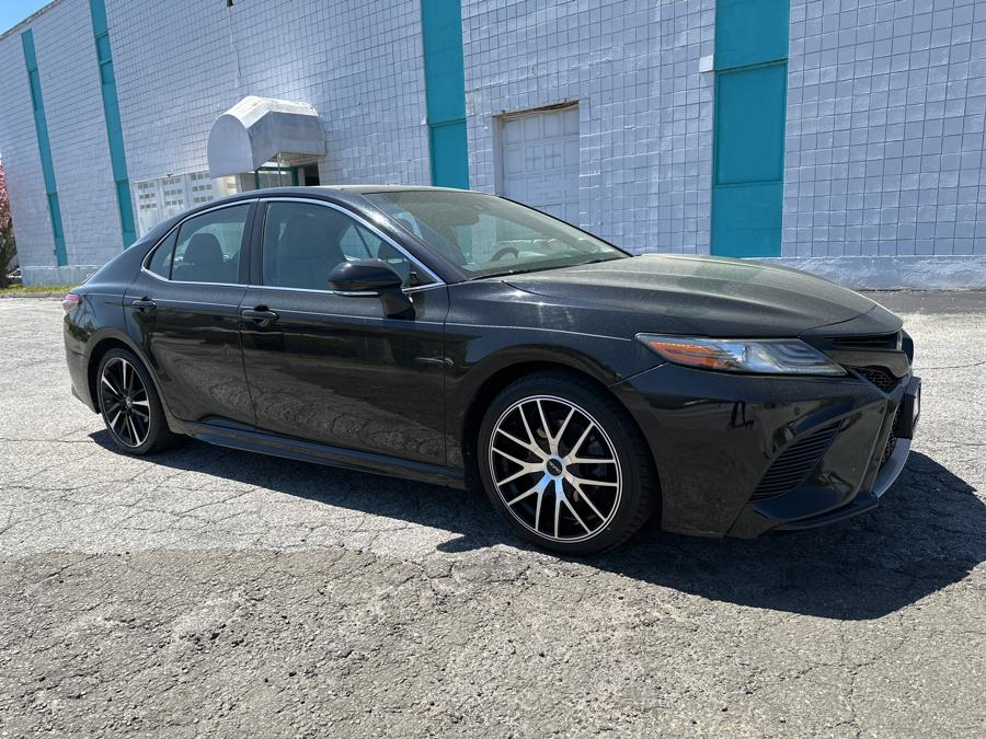 2018 Toyota Camry XSE V6 Auto (Natl) photo