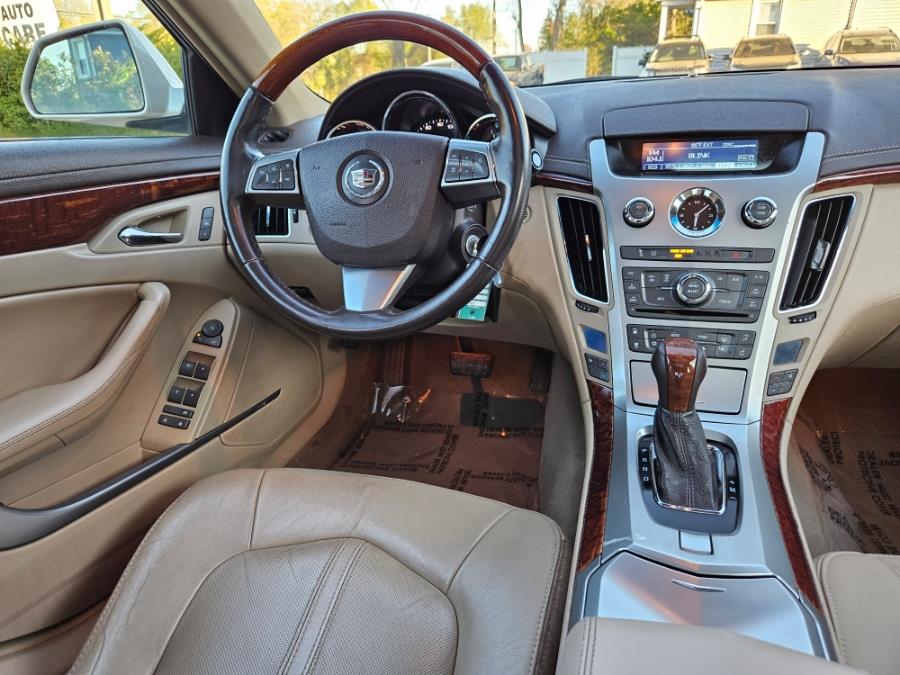 2011 Cadillac CTS 3.0L Luxury photo