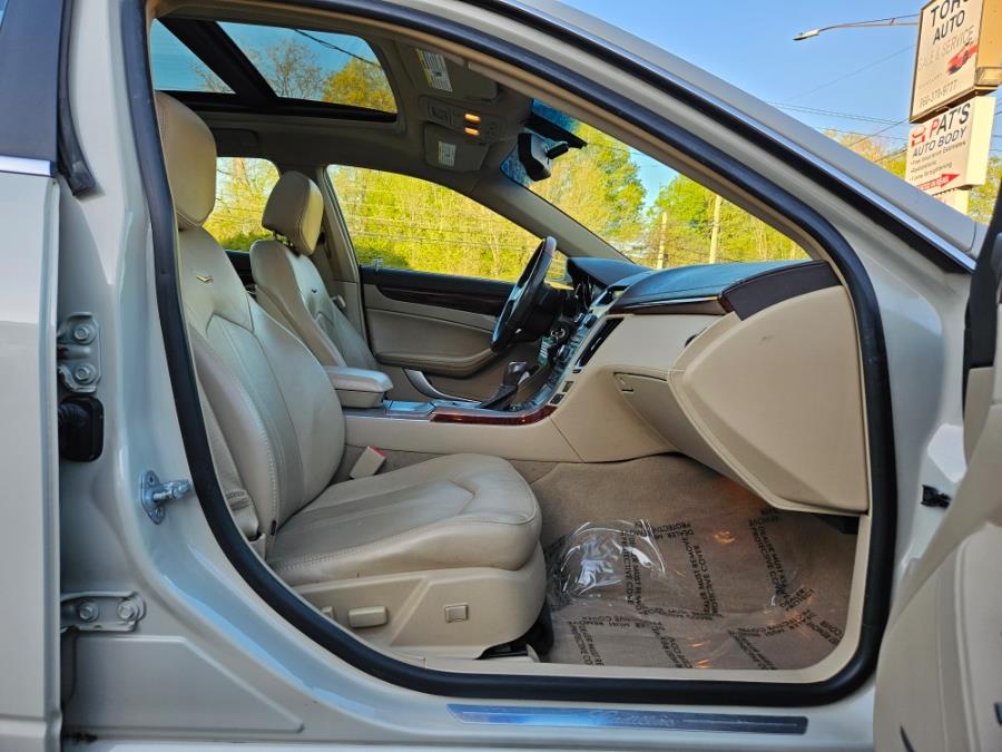 2011 Cadillac CTS 3.0L Luxury photo