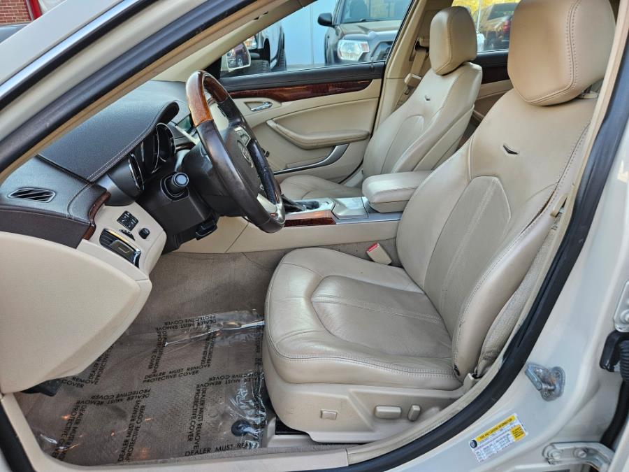 2011 Cadillac CTS 3.0L Luxury photo