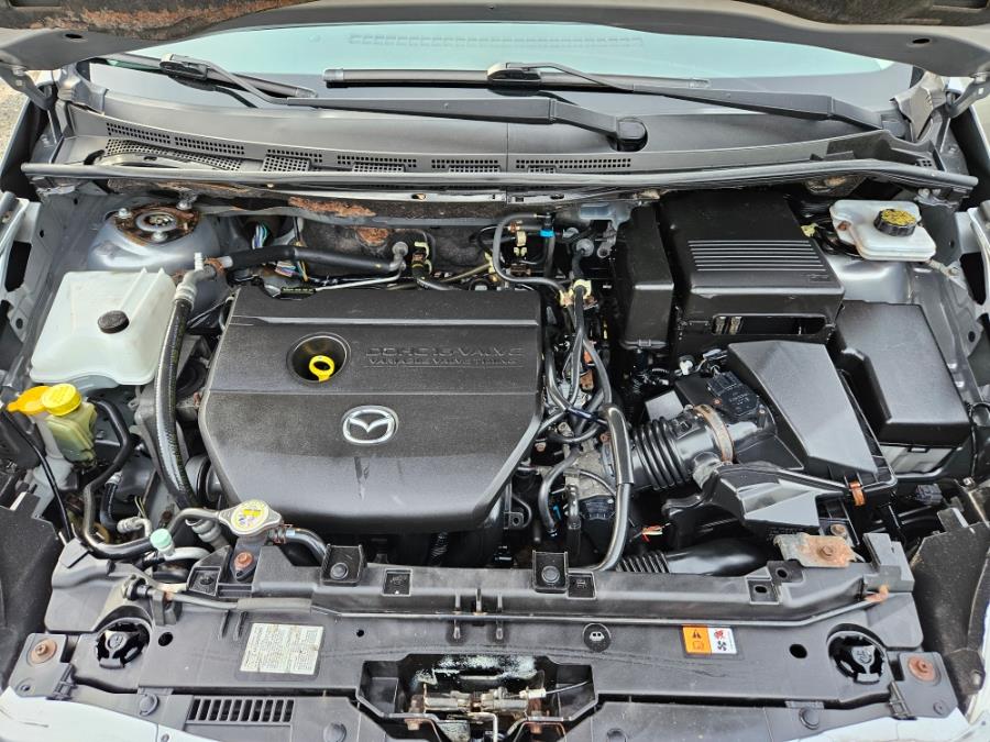 2012 Mazda Mazda5 Sport photo