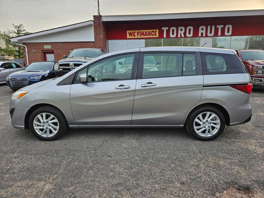 2012 Mazda Mazda5 Sport photo