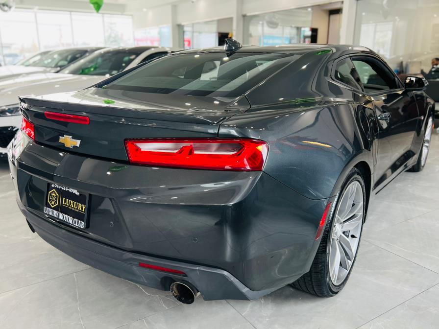 2018 Chevrolet Camaro 2dr Cpe 2LT photo