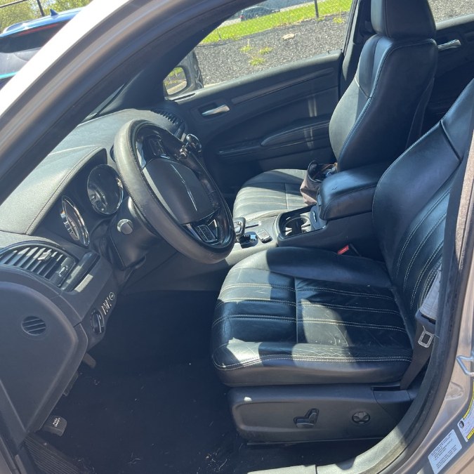 2014 Chrysler 300 S photo