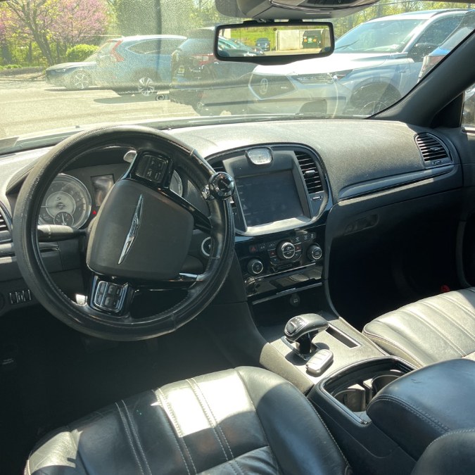 2014 Chrysler 300 S photo
