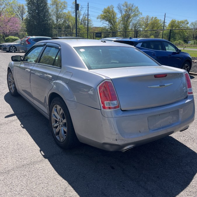 2014 Chrysler 300 S photo