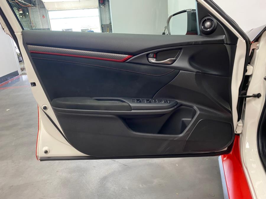 2018 Honda CIVIC TYPE R Touring Manual photo