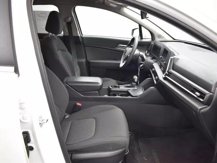 2023 Kia Sportage LX Sport Utility 4D photo