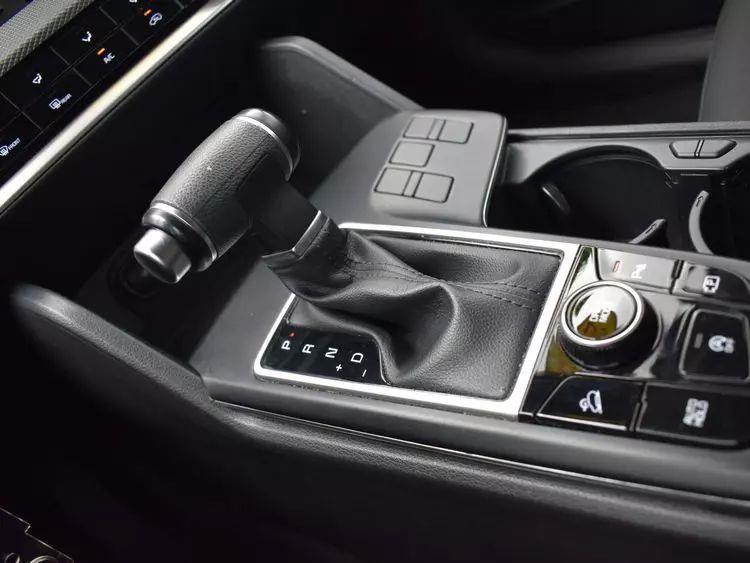 2023 Kia Sportage LX Sport Utility 4D photo