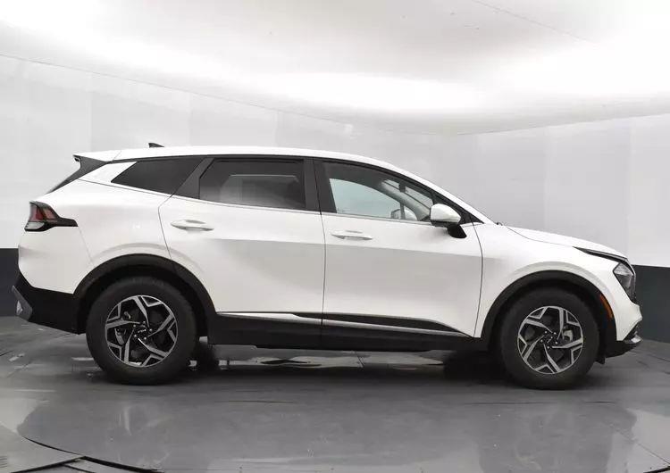 2023 Kia Sportage LX Sport Utility 4D photo