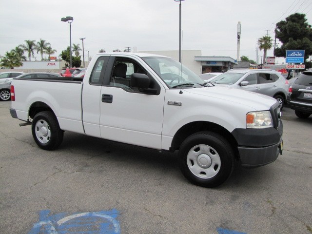 2006 Ford F-150 XL photo