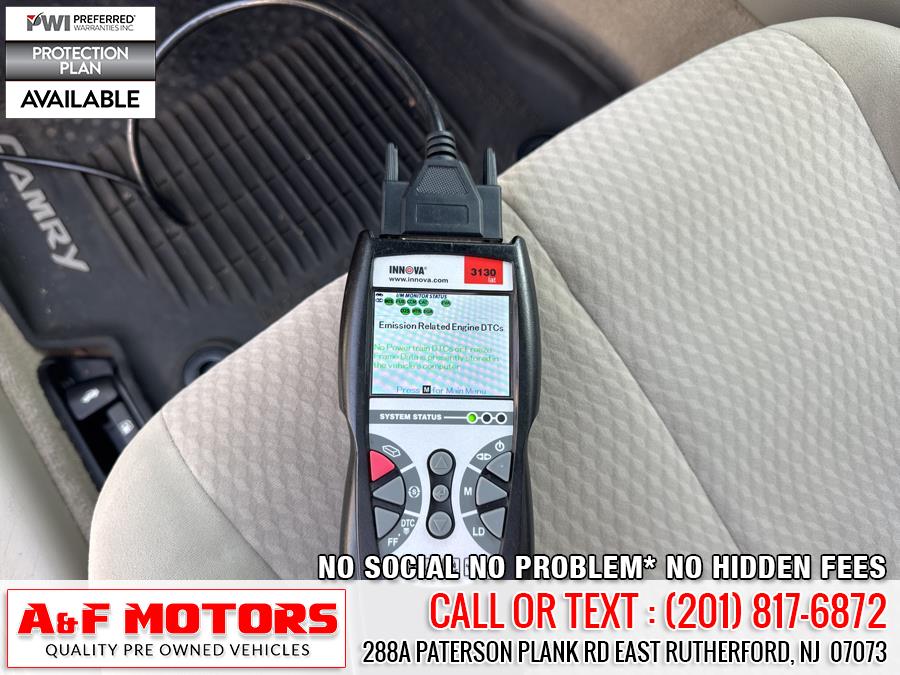 2010 Toyota Camry photo