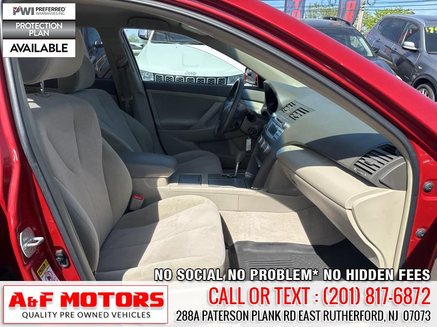 2010 Toyota Camry photo