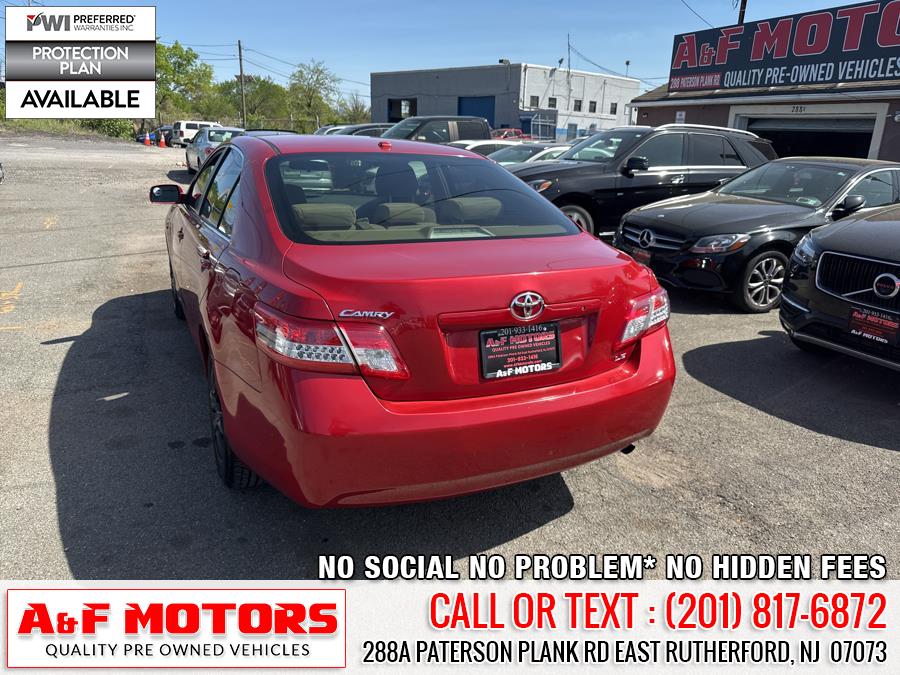 2010 Toyota Camry photo