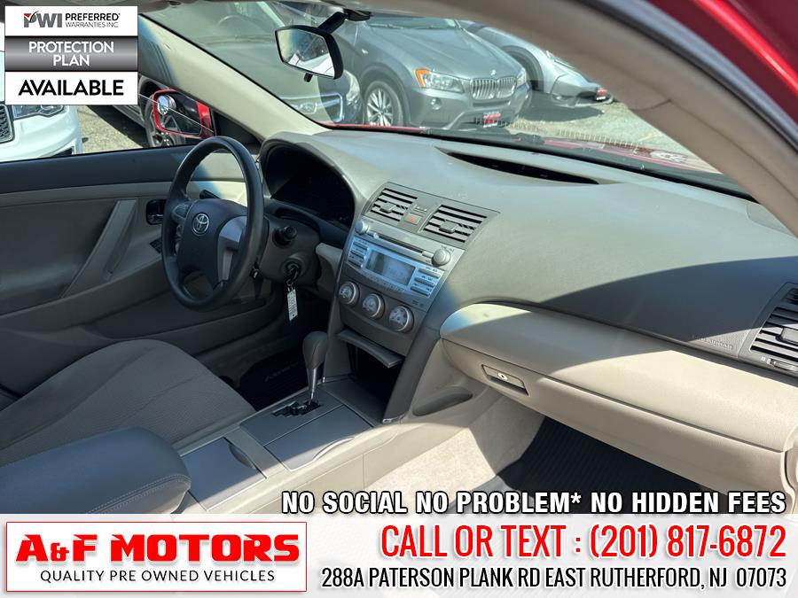 2010 Toyota Camry photo
