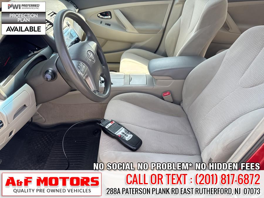 2010 Toyota Camry photo